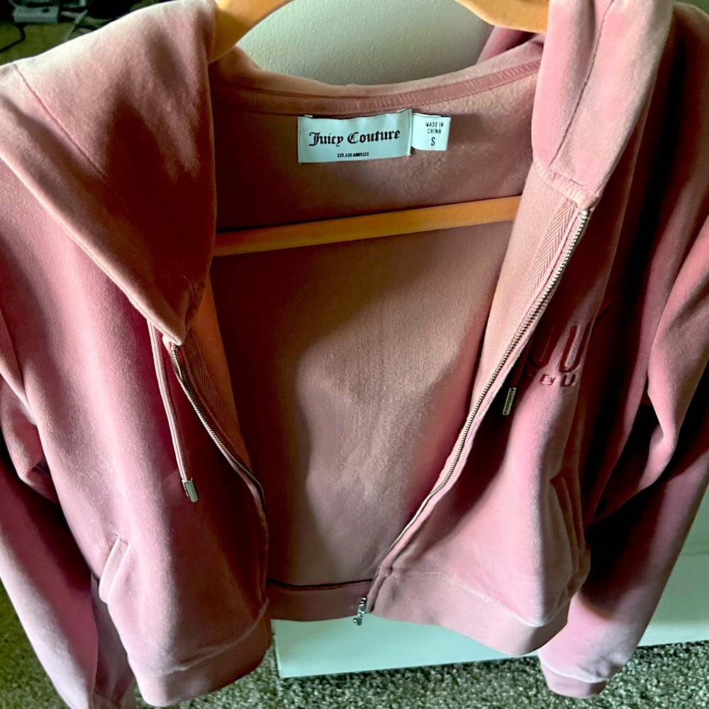 Excellent condition Juicy Couture velour jacket. Xs